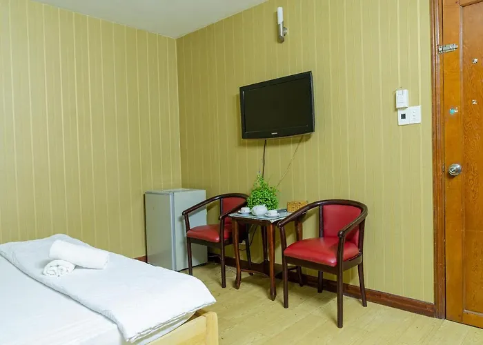Aqua Long Son Hotel
